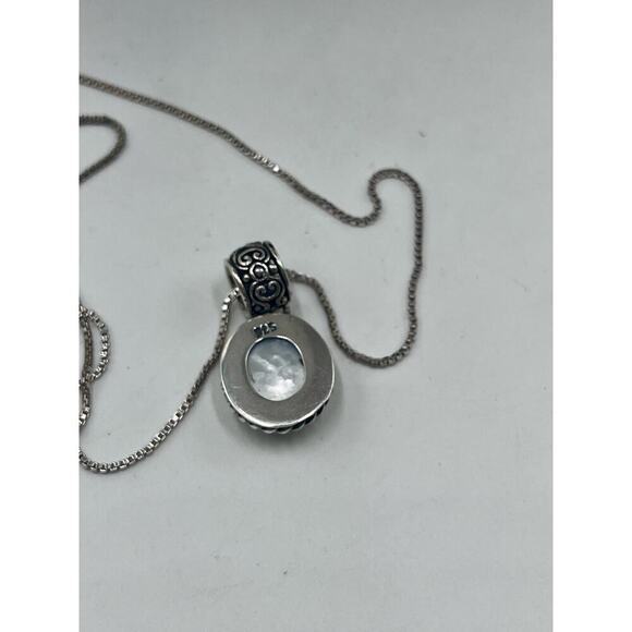 Sterling Silver 925 Chain and Mother of Pearl Oval Bezel Faceted Pendant - Picture 8 of 12